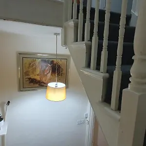  Apartment 2 Bedroom Flat In Lewisham Sleep 8 Guest